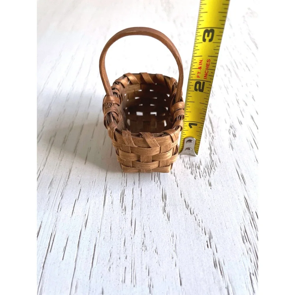 Miniature Handwoven Splint Basket‎ with Handle Rustic Dollhouse Farmhouse Decor